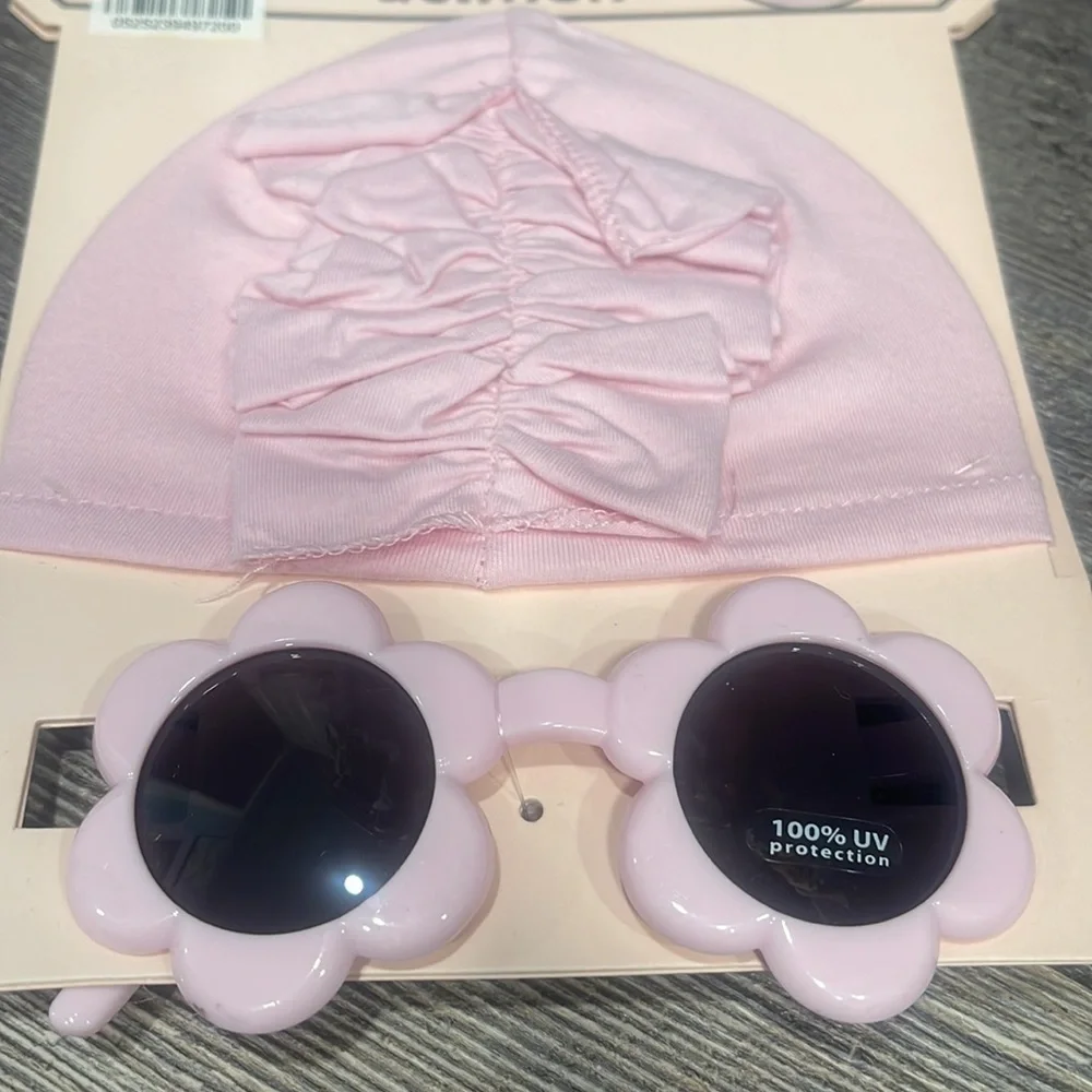 2 baby bibs set